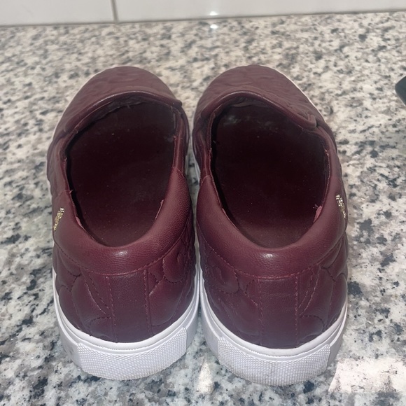 ❤️ Tory Burch size 7 purple, beautifully quilted loafers❤️ - Picture 7 of 7